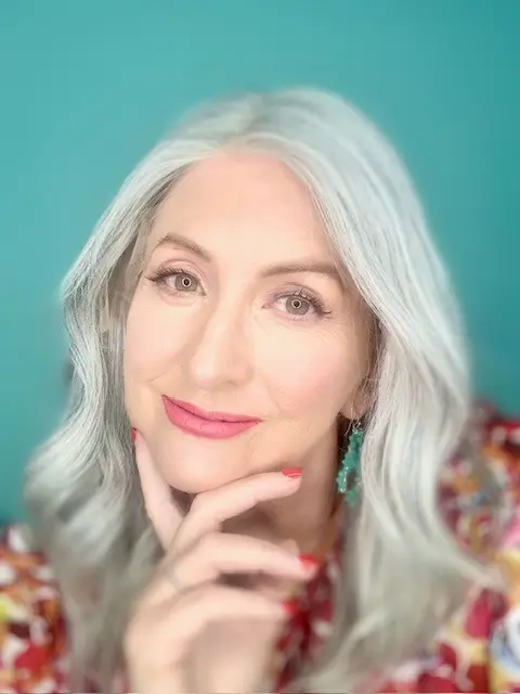 Demi 16"/ Ash Grey Human Hair Wig - Image 4