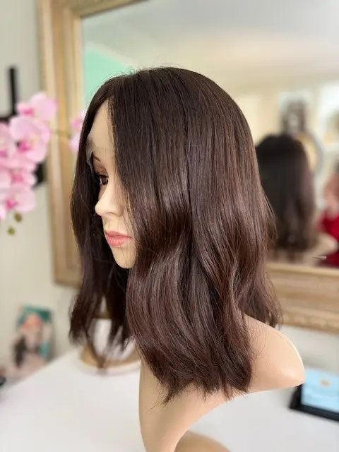 Shilou 16"/Medium Brown Human Wig (slight Layer)