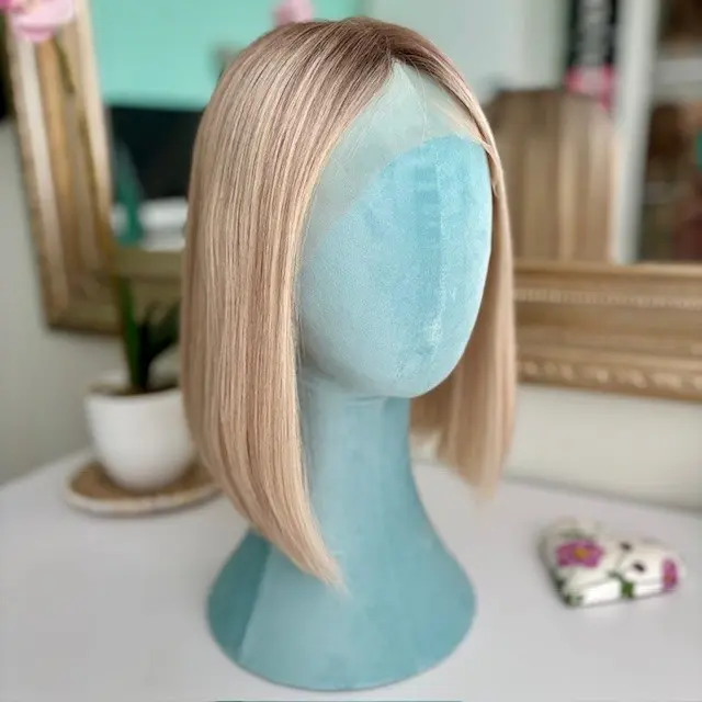 Velvet Wig/Topper Holder (Tiffany Blue)