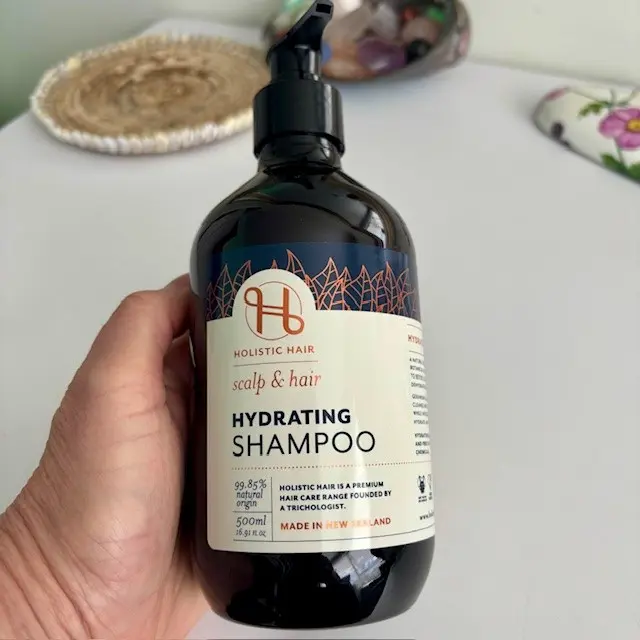 Holistic Hair Hydrating Shampoo 500ml - Image 3